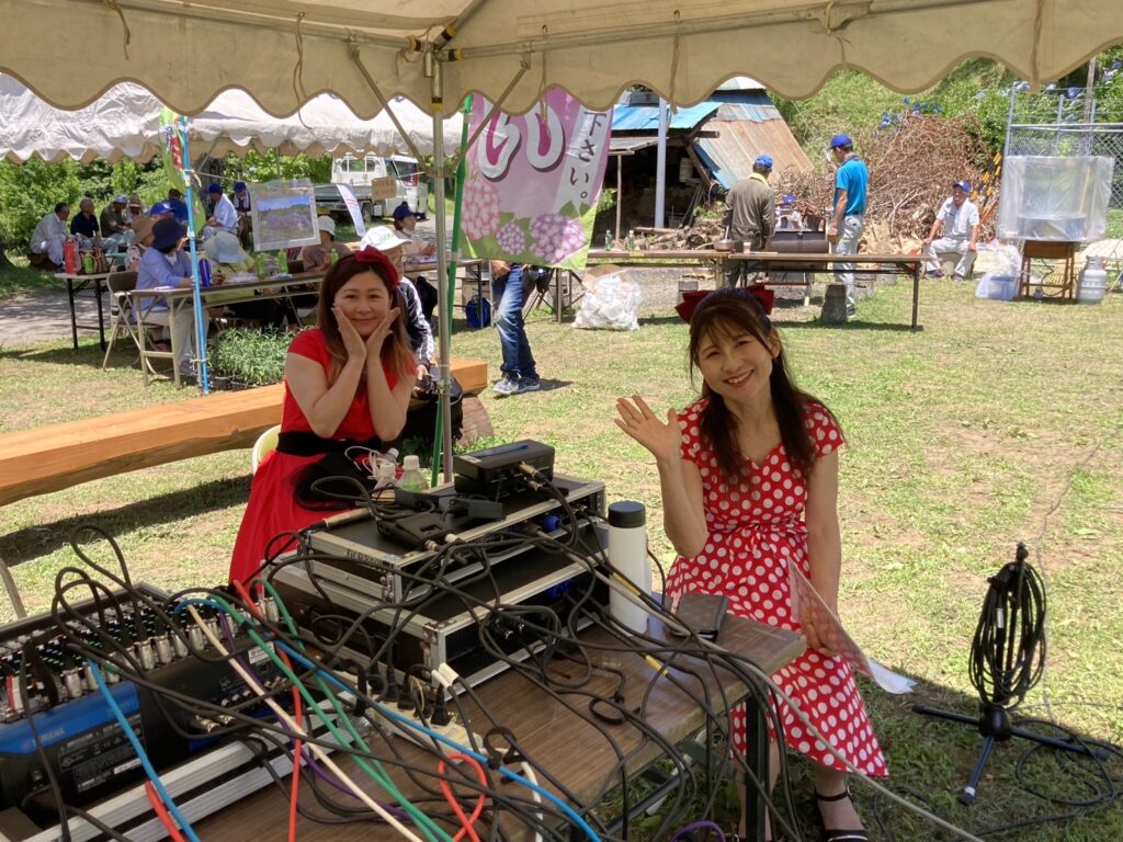 2024年6月15日　長南町野見金公園「あじさいまつり」が開催せれ、スパイシーキャンディーが盛り上げました。
